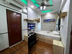 Simei Green Condominium (D18), Condominium #600040541